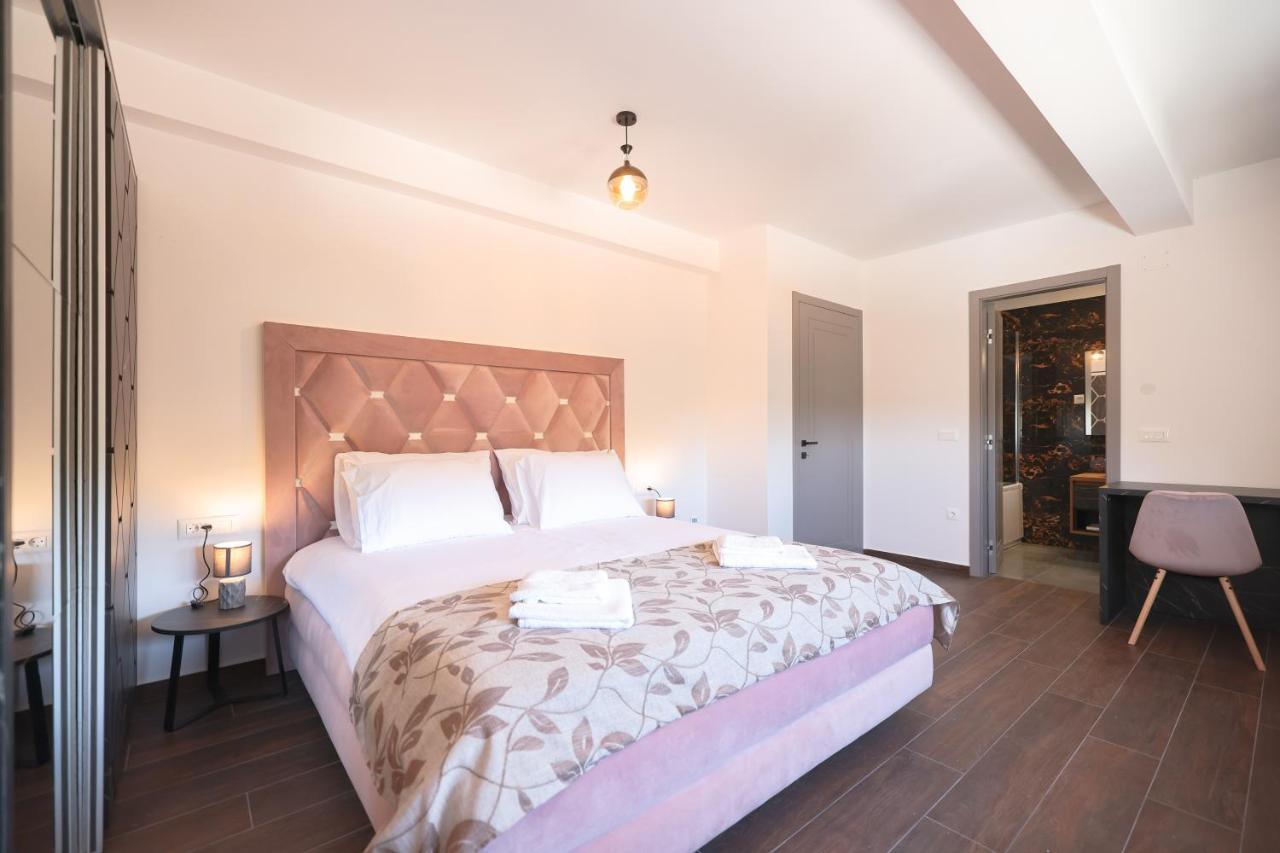 Rhapsody In Green - Luxury Villa In Zadar Crno Eksteriør billede